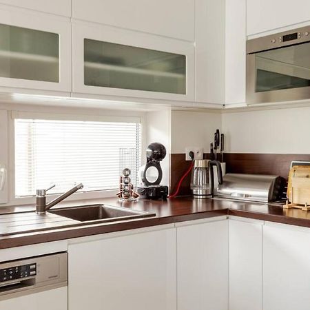 דירות Rovinka Modern 2 Bed House Near Bratislava With Parking מראה חיצוני תמונה
