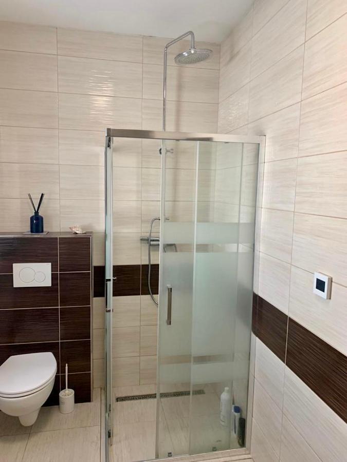 דירות Rovinka Modern 2 Bed House Near Bratislava With Parking מראה חיצוני תמונה